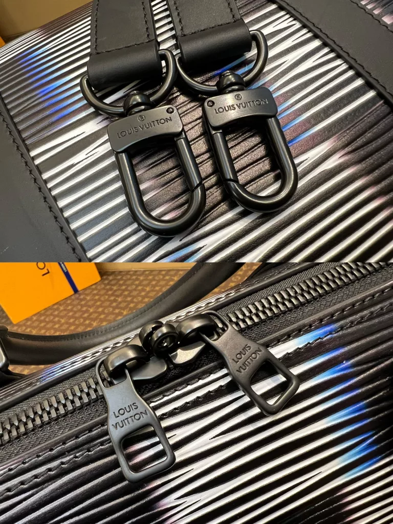 Louis Vuitton KEEPALL BANDOULIERE 50 travel bag