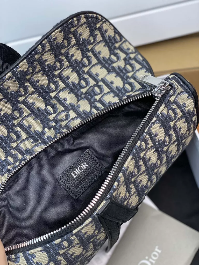 Dior saddle bag