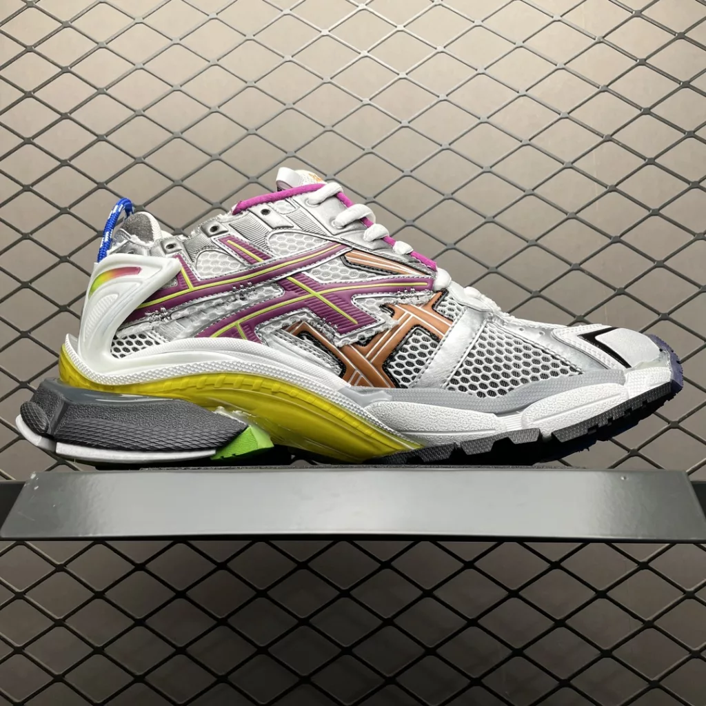 Balenciaga  Runner