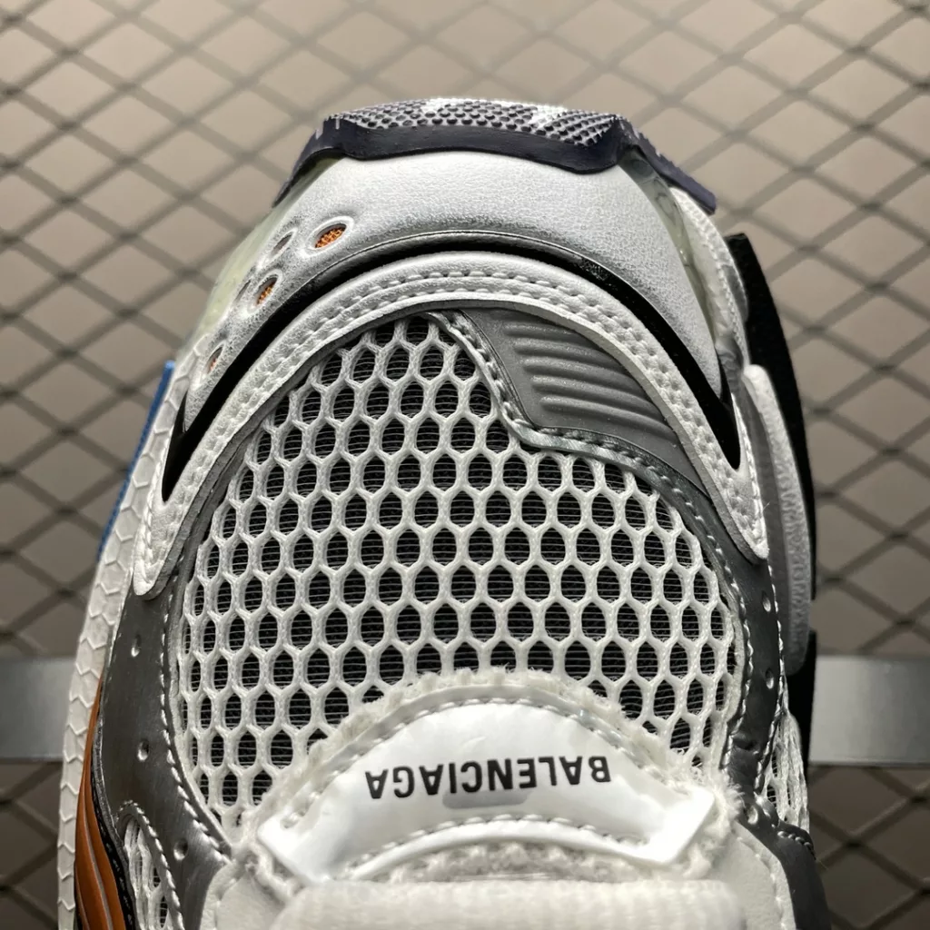 Balenciaga  Runner