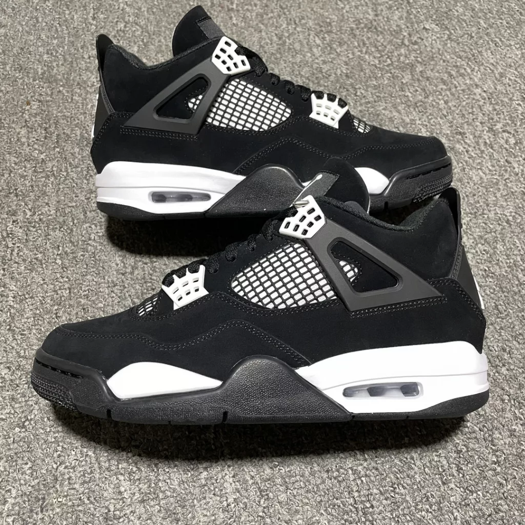 Air Jordan 4 