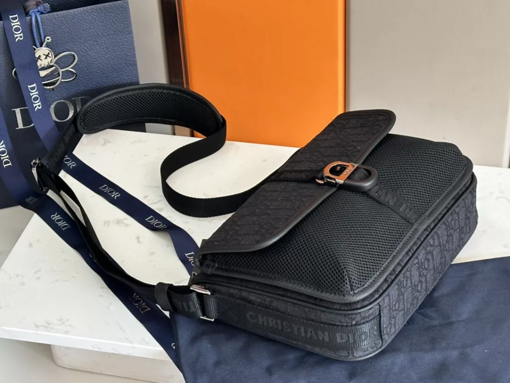 Dior shoulder bag for men