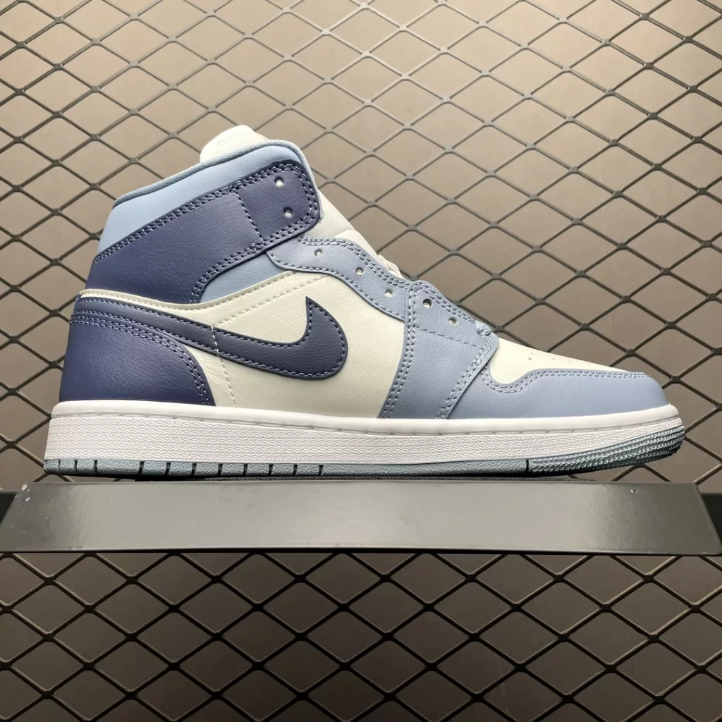 Air Jordan 1 Mid