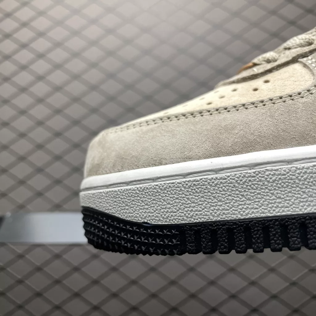 Nike Air Force 1 MID