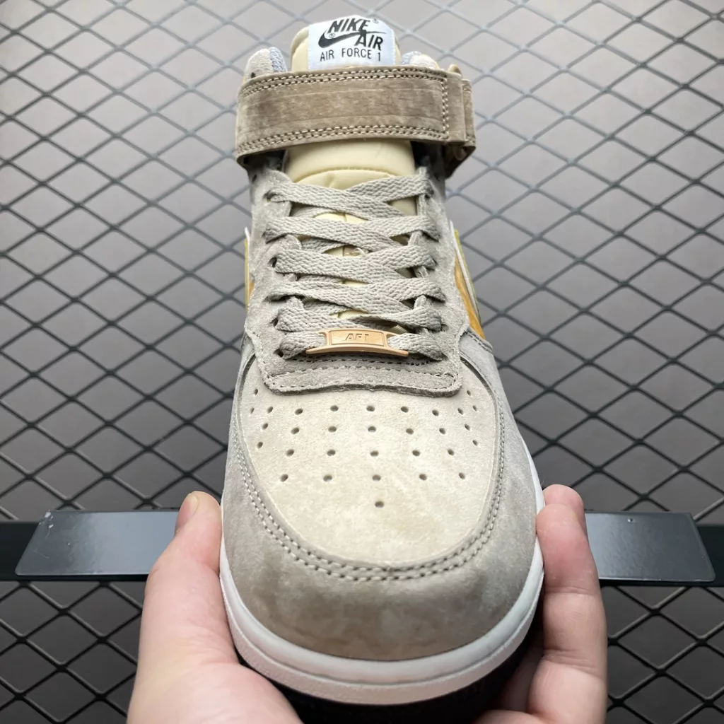 Nike Air Force 1 MID