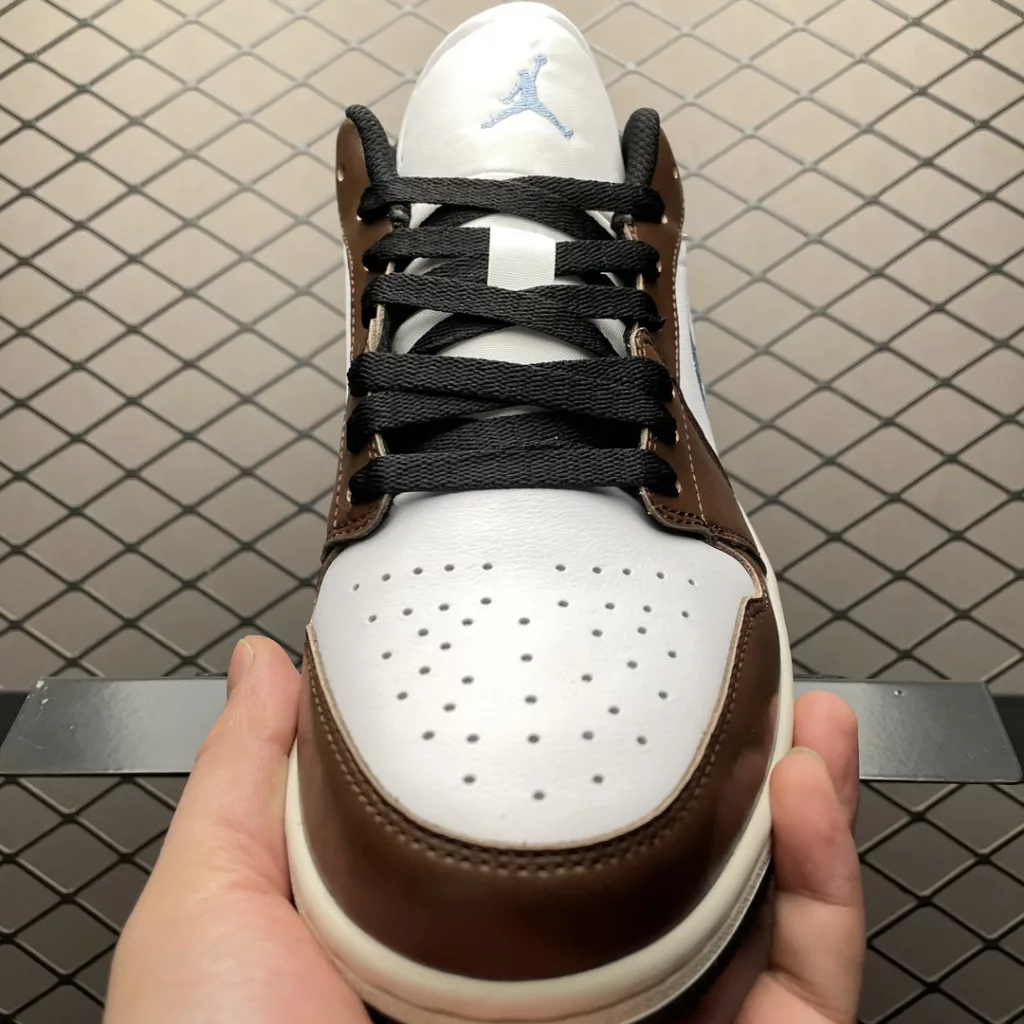 Air Jordan 1 Low