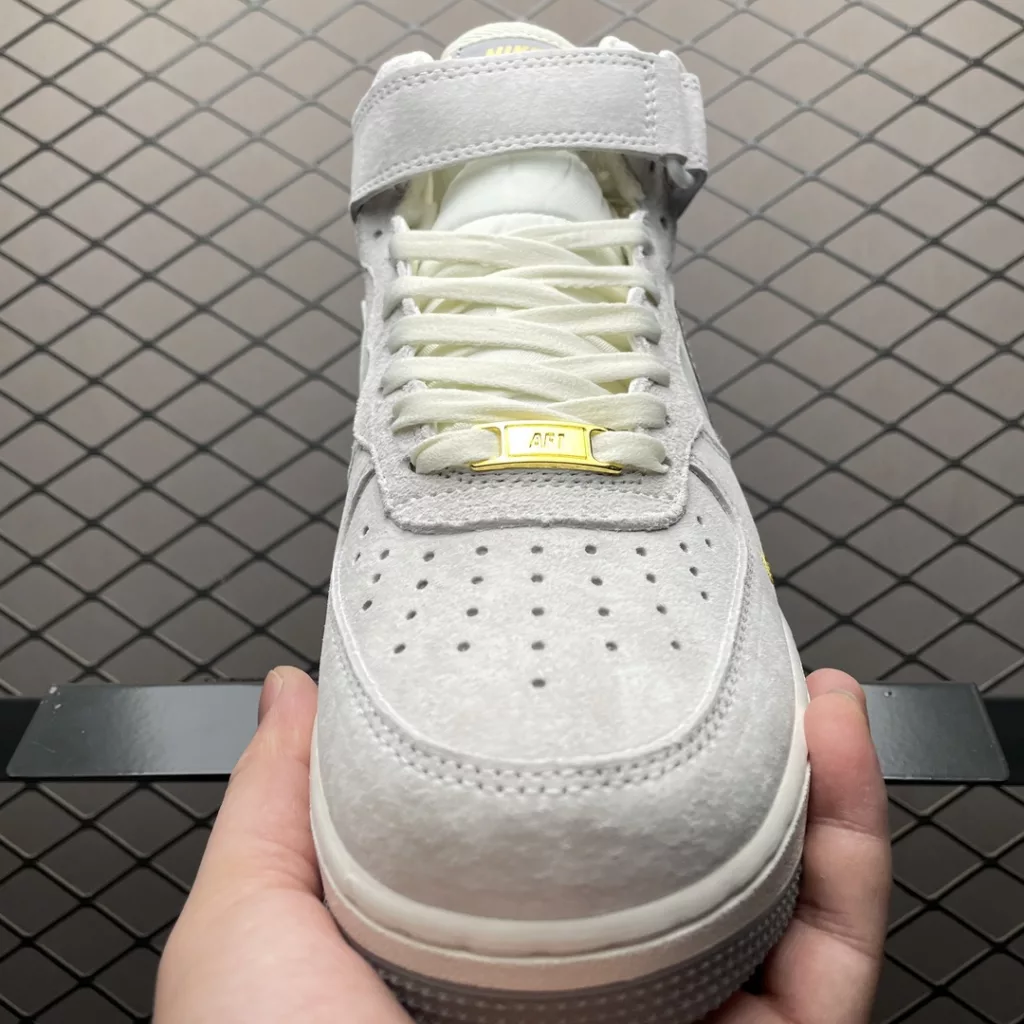 NIKE  Air Force 1 MID