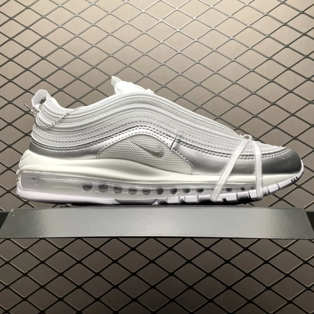 NIKE Air Max 97