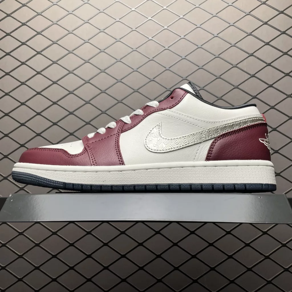 Air Jordan 1 Low 