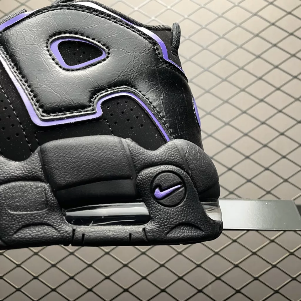 NIKE Air More Uptempo
