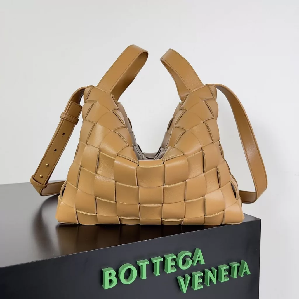 Bottega Veneta