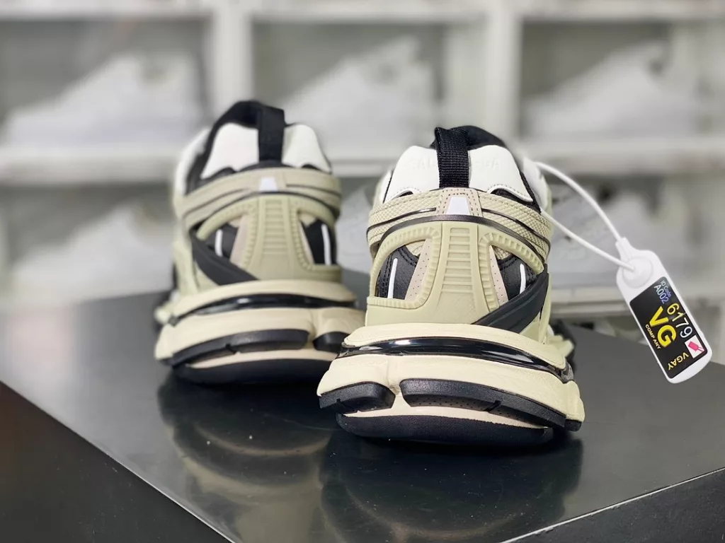 BALENCIAGA Track 2 Sneakers 