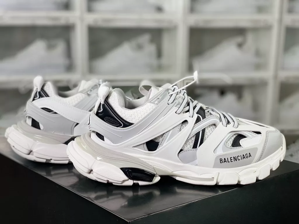 BALENCIAGA Track Trainers 3.0 sports and casual shoes