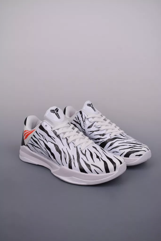 NIKE ZOOM KOBE 5 PROTRO shoes