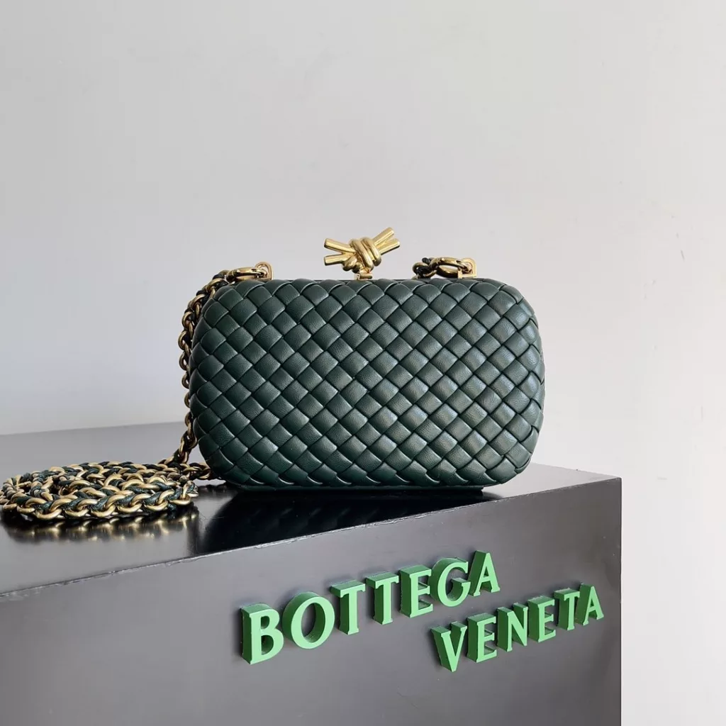 Bottega Veneta