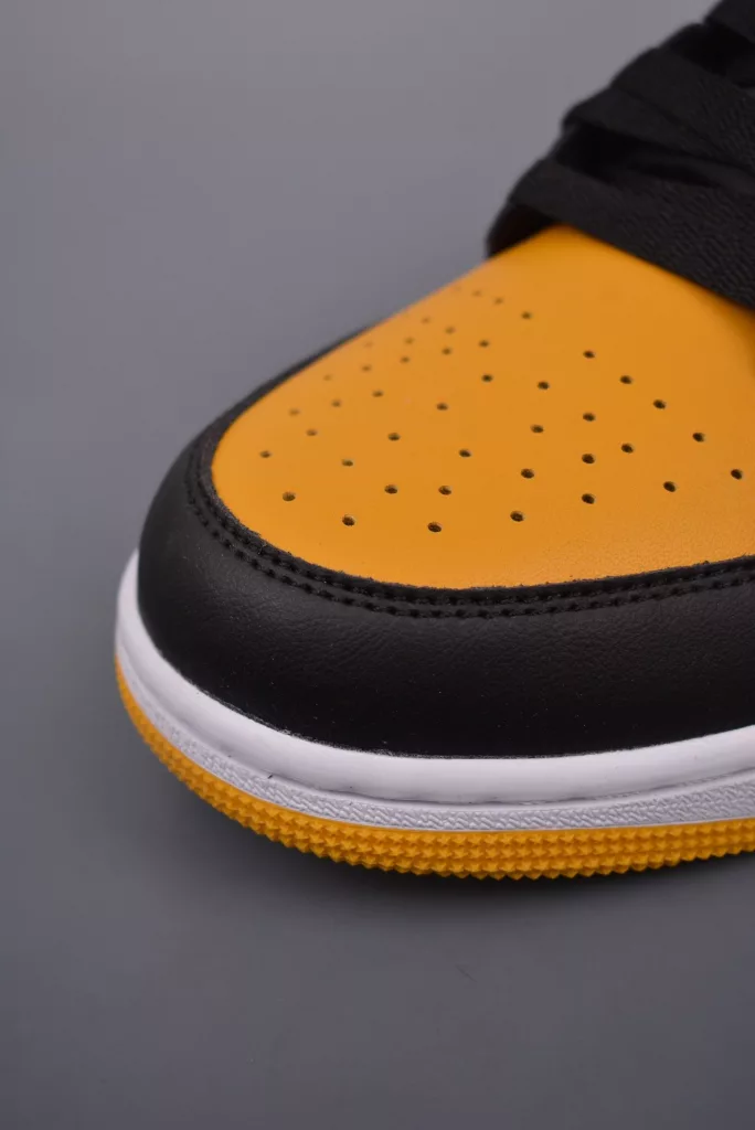 Air Jordan 1 Low black orange shoes