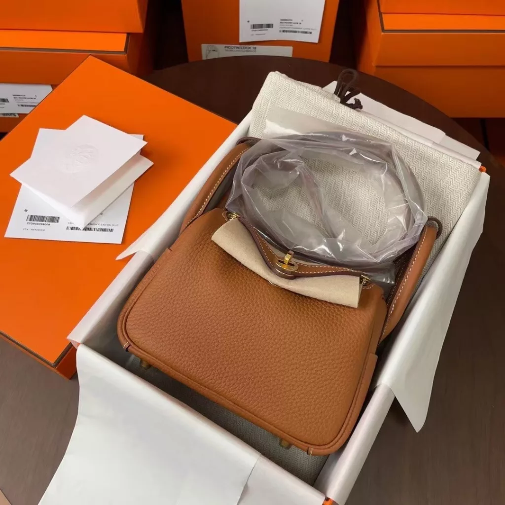 Hermes mini lindy gold buckle brown