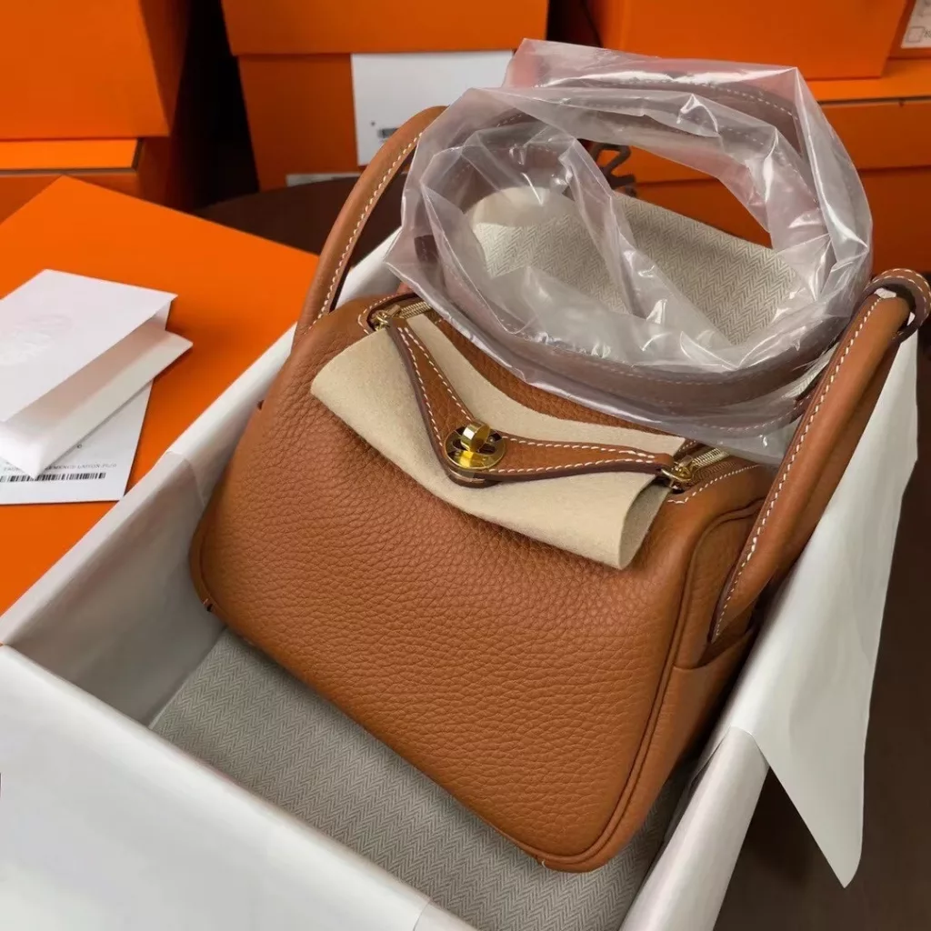 Hermes mini lindy gold buckle brown
