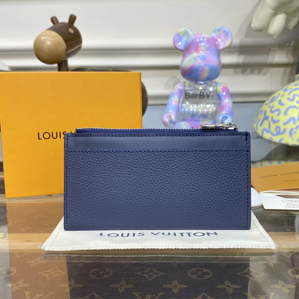 Louis Vuitton Card holder
