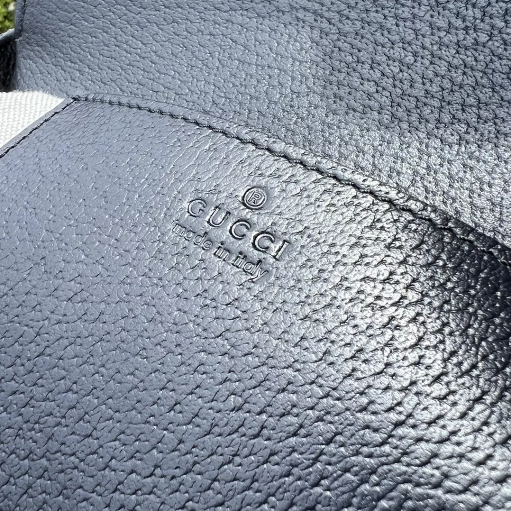 Gucci saddle bag