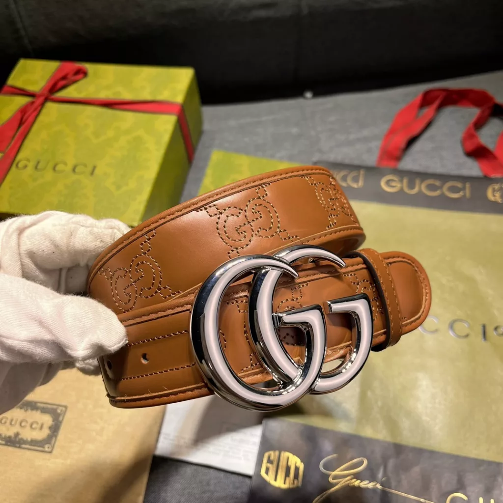 Gucci belt width 4.0