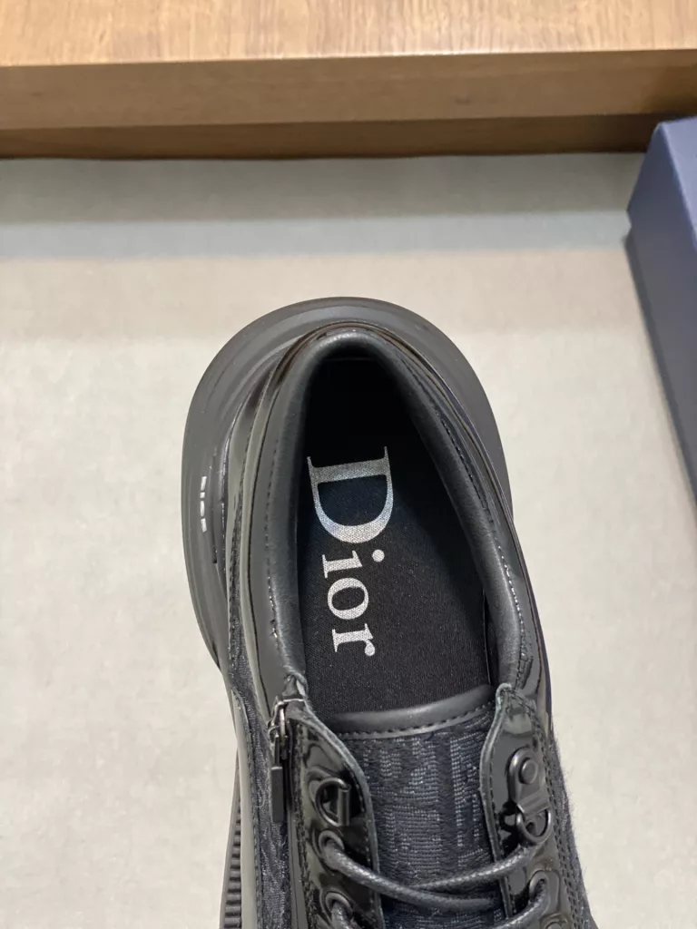 Dior leather shoes