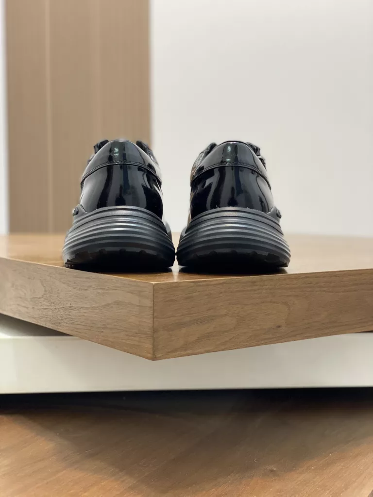 Dior leather shoes