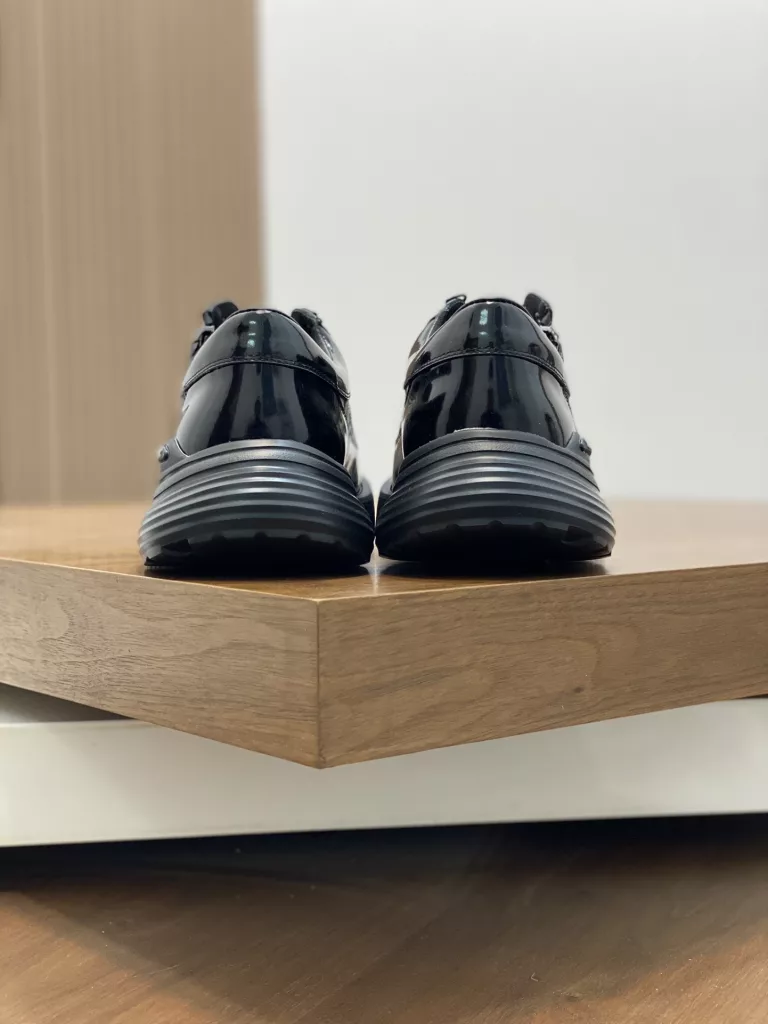 Dior leather shoes
