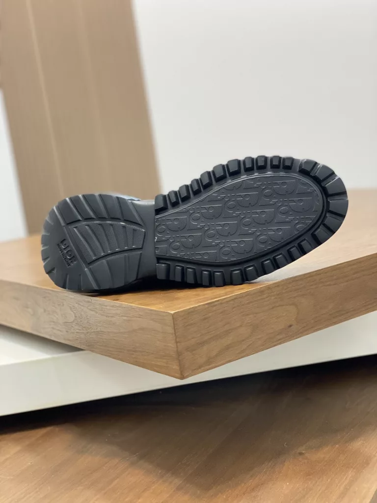 Dior leather shoes