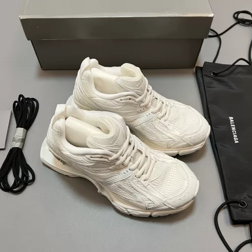 Purely original Balenciaga X-Pander 6.0 retro spring shoes without leather, mesh and nylon sneakers, worn effect floating heel design, 40mm arch, size embroidery on the back, sports style B. letter logo on the front, X-Pander logo on the outside, Balenciaga rubber logo on the tongue, original packaging, handbag, exclusive dust bag and spare shoelaces!