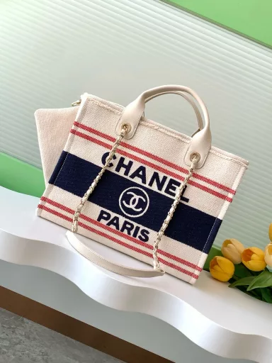Chanel 25c Early Spring Beach Bag🏖️🍋Super holiday feel