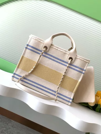 Chanel 25c Early Spring Beach Bag🏖️🍋Super holiday feel