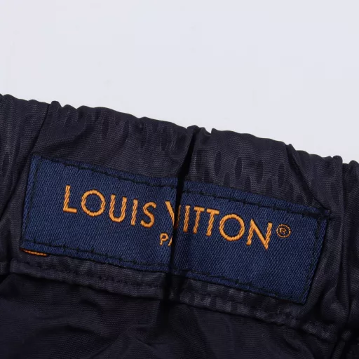 LOUIS VUITTON LV patchwork nylon jacquard suit sports trousersOriginal purchase, custom-made checkered technology nylon jacquard fabric, fine checkered jacquard fabric, fabric patchwork, custom-made accessories, fitted version