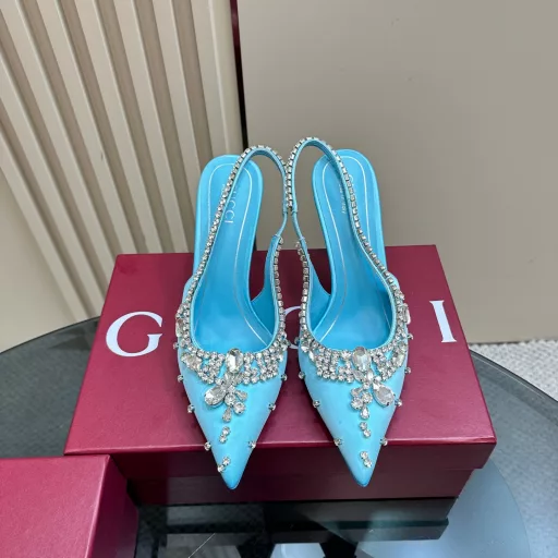Gucci 25S Spring and Summer New Products Rhinestone Candy Color Back Strap High Heel SandalsG is always impressive in terms of high-end feelingIt looks quite simple but looks very high-end and sexyIt allows you to easily match and show various styles👍The upper is made of imported silk cloth + rhinestone buckleThe lining is made of imported sheepskinThe sole is made of imported leather from Italy