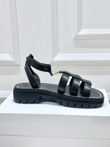 𝗖𝗘𝗟𝗜𝗡𝗘! 23SS new Celine retro Roman sandalsNo pressure in and out of the counter, heavy-duty version, refuse to see fake low-end goods at first glance. Original last, adjusted N times, this pair is absolutely vintage and full of retro flavor