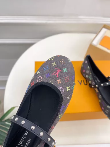 Louis Vuitton 25𝐬𝐬🧡💚2025 early spring new top version‼ ️Original versionThe latest model in the counter LV X TM ROMY Takashi Murakami joint ballet shoes, new hard goods🆕❥BS purchasing level! Full of high-end feeling! A model that is popular among domestic and foreign bloggers, retro and fashionable, it looks amazing on the feet! The official website's main model★