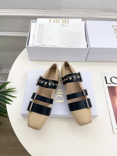 Dior 25𝐬𝐬2025 early spring new top version⚠️The main counter new Dior Punk square head metal buckle ballet shoes hard goods new🆕❥BS purchasing level! Full of high-end feeling! A model that is popular among domestic and foreign bloggers, retro and fashionable 💎It looks amazing on the feet! The main model on the official website★