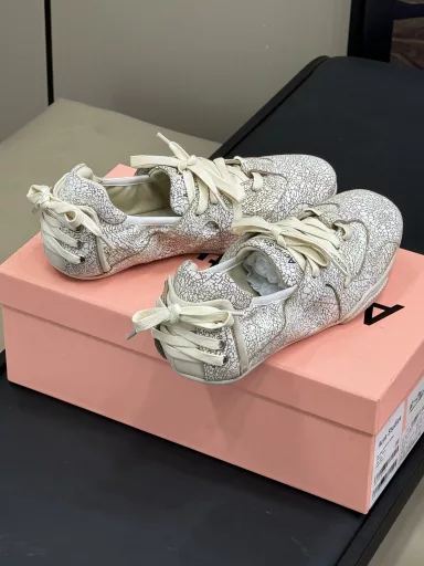 ACNE fw24 new arrival～acne super cute ballet shoes, sneaker style sole, super good feeling on the feet! Playful and age-reducing, relaxed feeling; full of fashion sense!Cowhide upper, washed denim upper