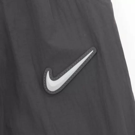Nike x Drake joint NOCTA series zipper pocket mid-waist loose-fitting sweatpants [same jacket on sale] couples styleFabric is woven original custom Functional waterproof fabric Logo prints are all original prints Trendy design is minimalist and stylish
