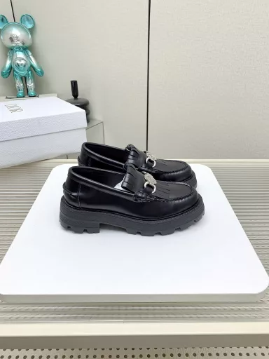 Dior Cruise 2025 Early Spring Series Loafers Tasseled Leather Shoes Classic Upgrade Full of vitality and fashion attitude Easy to play on the street Youthful cool fashion style Easy and casual elegance High-end luxury style Made of cowhide Original outsole Open mold original metal buckle