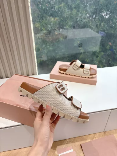 Miu Miu 2025 Spring and Summer Series Thick-soled Velcro Slippers SandalsZp Development Original Disassembly Matching Edition Miu is really too girly