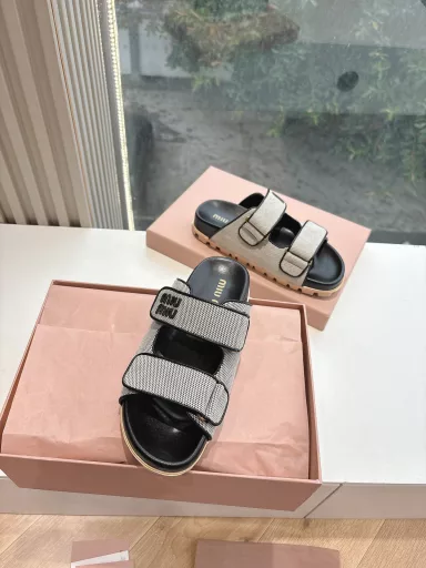 Miu Miu 2025 Spring and Summer Series Thick-soled Velcro Slippers SandalsZp Development Original Disassembly Matching Edition Miu is really too girly