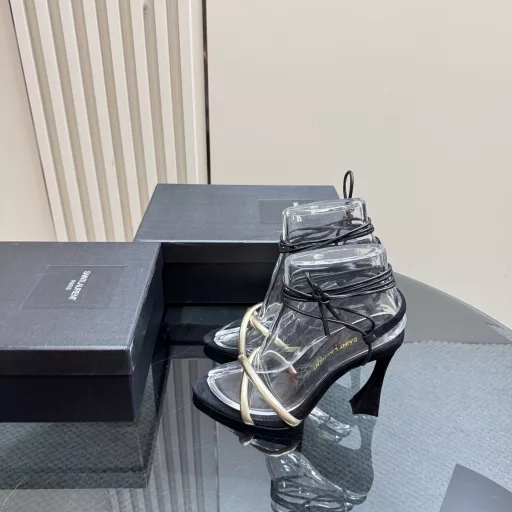 Yvette Saint Laurent logoBlack diamonds, metal leather, Yang Shulin, who understands women's hearts best, beautiful shoes without dead angles, supporting the aura💪Noble temperament💯Imported sheepskin lining, fits the foot and is comfortableImported Italian leather outsole