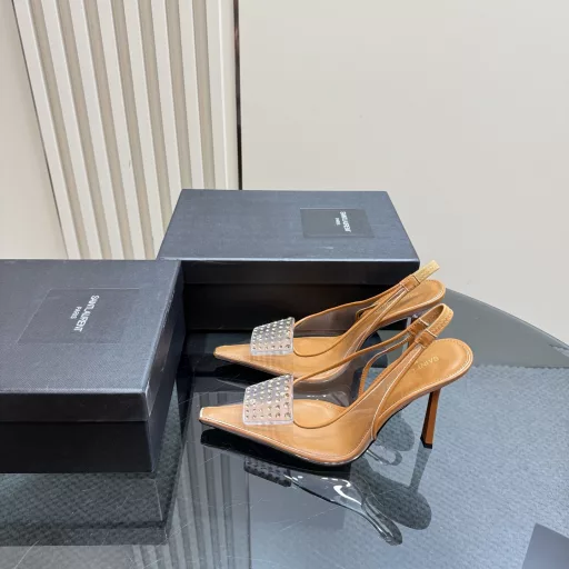 𝗦𝗔𝗜𝗡𝗧 𝗟𝗔𝗨𝗥𝗘𝗡*25/Spring and summer hot square buckle transparent high heels🪽New square buckle embellishment, elegant and sexy, YSL is popular with both men and women🧡Women's torture instruments👠 Worth every woman's purchase 😊