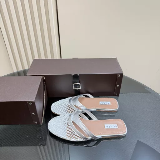 Alaia Fishnet Flip Flops Series New Products❤️Hot item, popular aesthetic nowadays. But it should be this year🔥, this brand will probably be gone after this year, so take advantage of the popularity and be fashionable