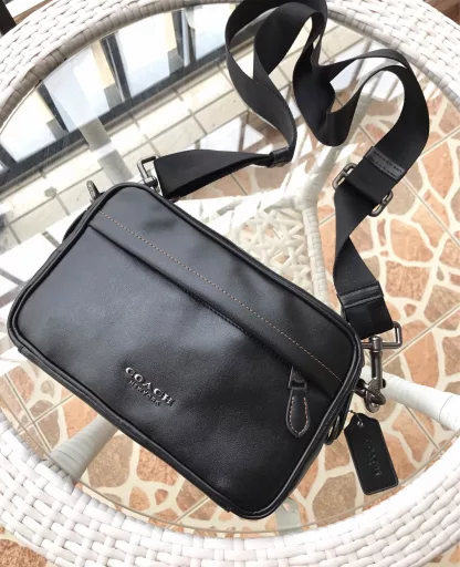 Coach 39946, 50713, 50715 new camera bag full top layer cowhide material Graham Crossbody shoulder messenger men's camera bag