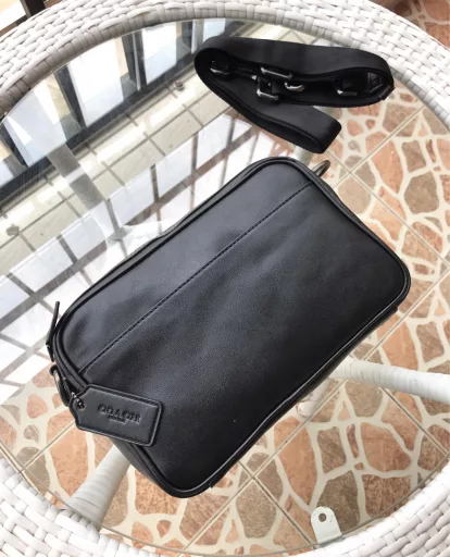 Coach 39946, 50713, 50715 new camera bag full top layer cowhide material Graham Crossbody shoulder messenger men's camera bag