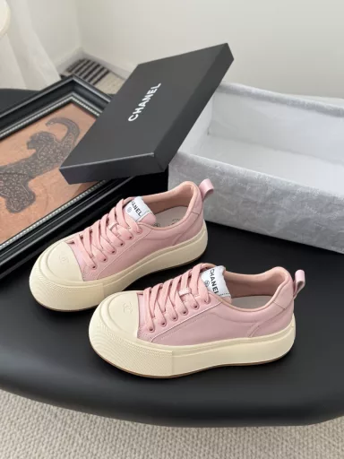 Chanel top quality platform platform casual shoesRecommended ❗️ upper cowhide casual and double thick sole inside increase 5cm sheepskin footpad original PTU rubber combination outsole! Wearable non-slip foot invincible temperament super comfortable