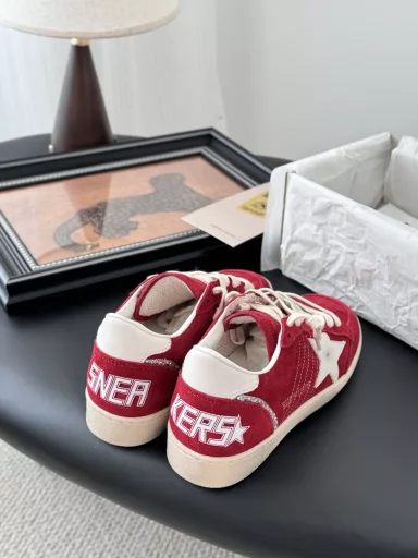 GGDB small dirty shoes new color shipped!The new style of personality graffiti, beautiful and versatile, full of detailsThis year's latest edition of the official website counter limitedHigh version high quality running quantity price
