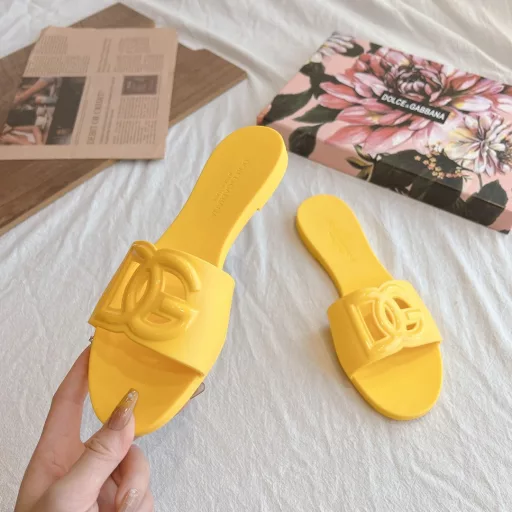 2024 New 3D logo flat slippers 💃Perfect detail handlingUltimate perfect reproduction ❤️1⃣ upper: original imported TPU